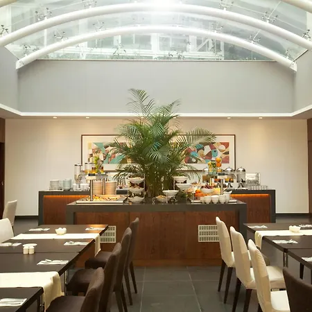 The George, Urban Boutique 4*
