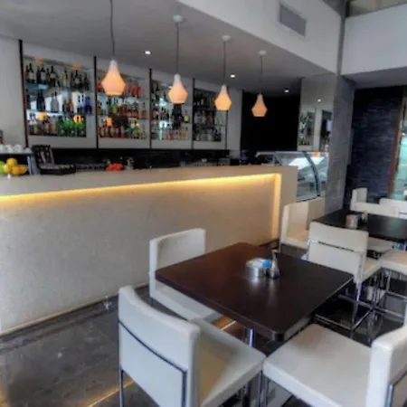 The George, Urban Boutique St. Julian's