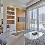 The George, Urban Boutique 4*