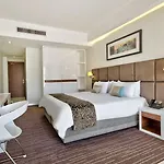 The George, Urban Boutique Saint Julian's