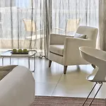 The George, Urban Boutique Saint Julian's