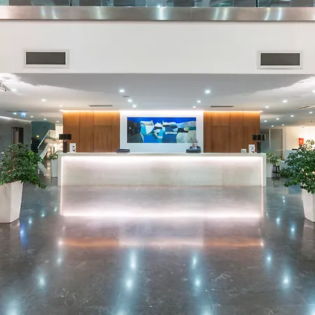 The George, Urban Boutique Saint Julian's