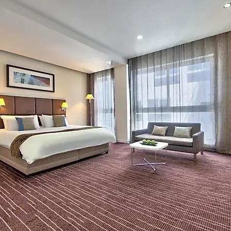 The George, Urban Boutique 4*