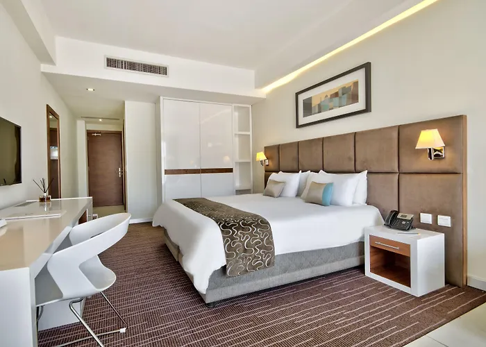 The George, Urban Boutique St. Julian's