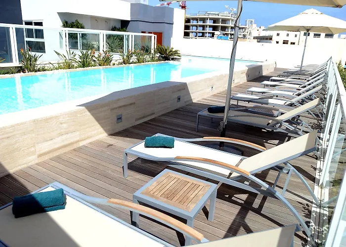 The George, Urban Boutique 4* St. Julian's