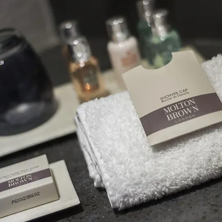 The George, Urban Boutique Hotell